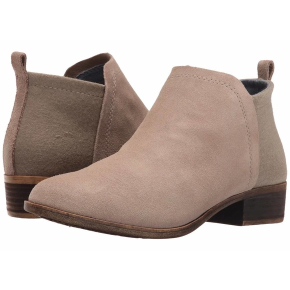 Toms Shoes - Toms Women's Deia Suede Bootie Desert Taupe, 8